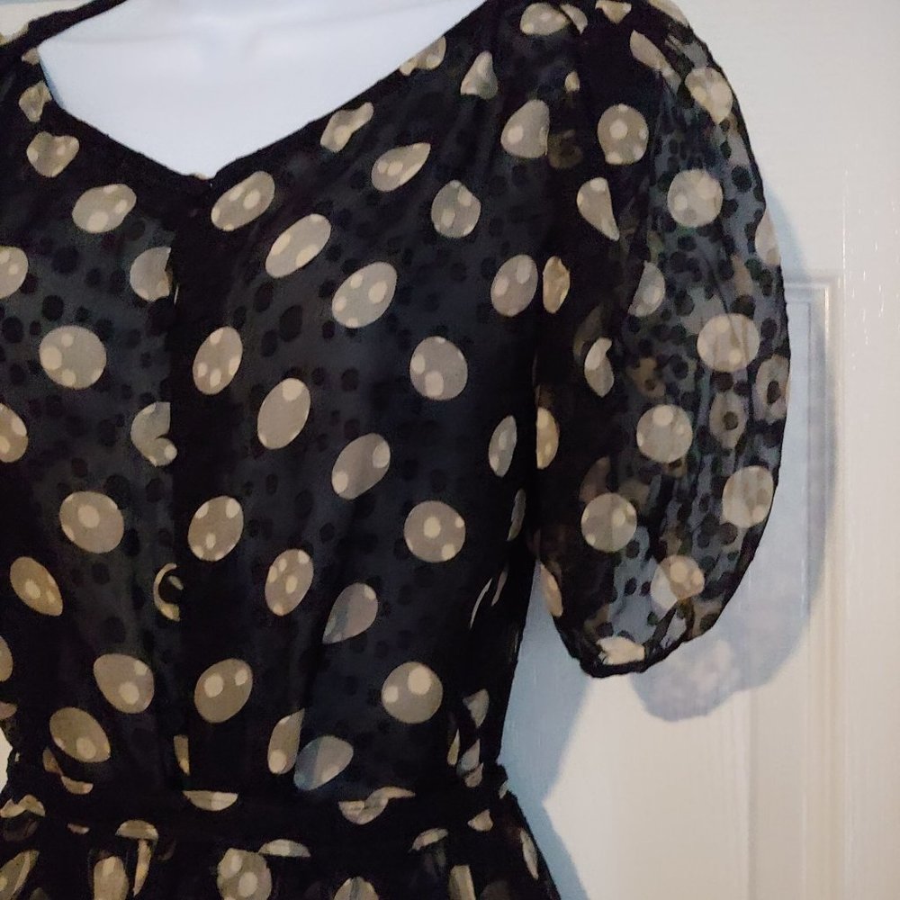 Hanae Mori Vintage 100% Silk Short Sleeve Button Top Tiered Midi Skirt Polka Dot - Picture 7 of 16